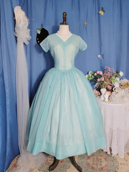 Elegant Ball Gown V Neck Prom Dress Mid Length Evening Party Gown RB9686