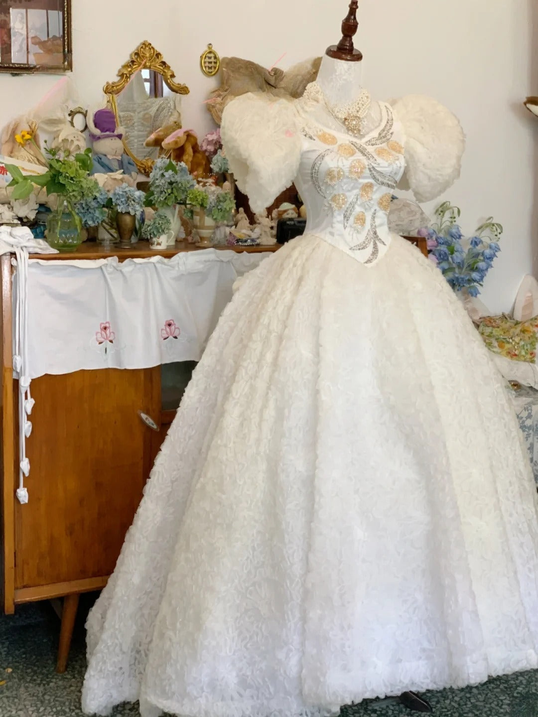 Sweet 16 Dress Satin Ballgown V Neck White With Beading Sleeves Sweet Sixteen Dress RB9693