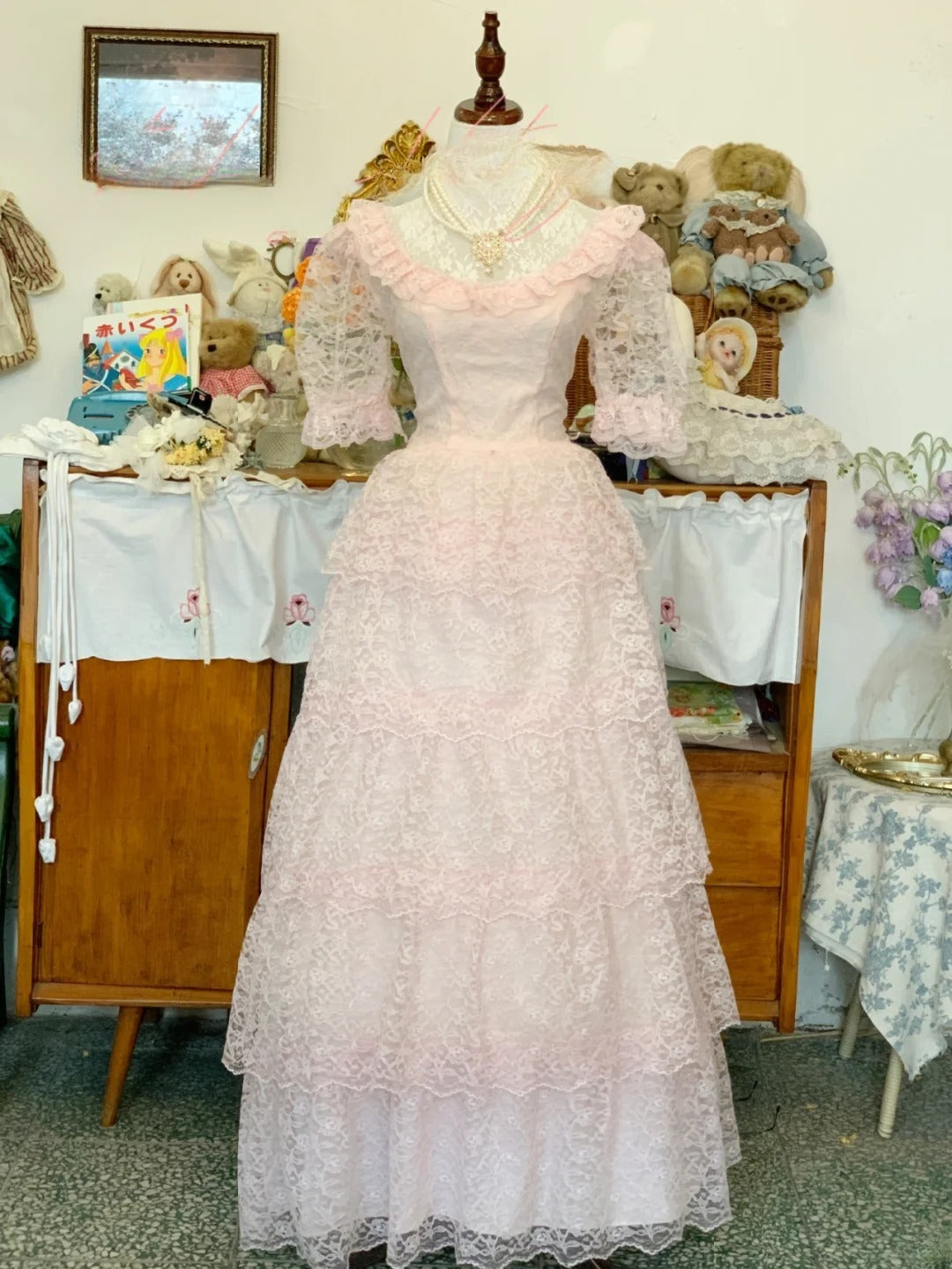Pink Prom Dress Long A line Spaghetti Straps Lace Romantic Evening Gown for Prom RB9715