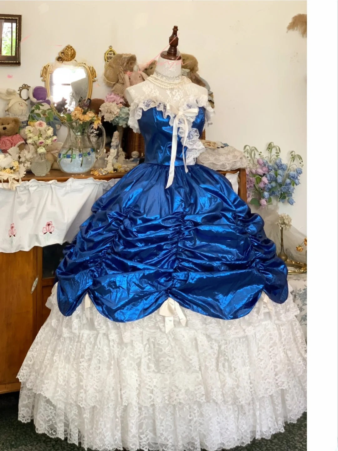Sweet 16 Dress Satin Ballgown Royal Blue White Lace With Ruched Satin Sweet Sixteen Dress RB9721
