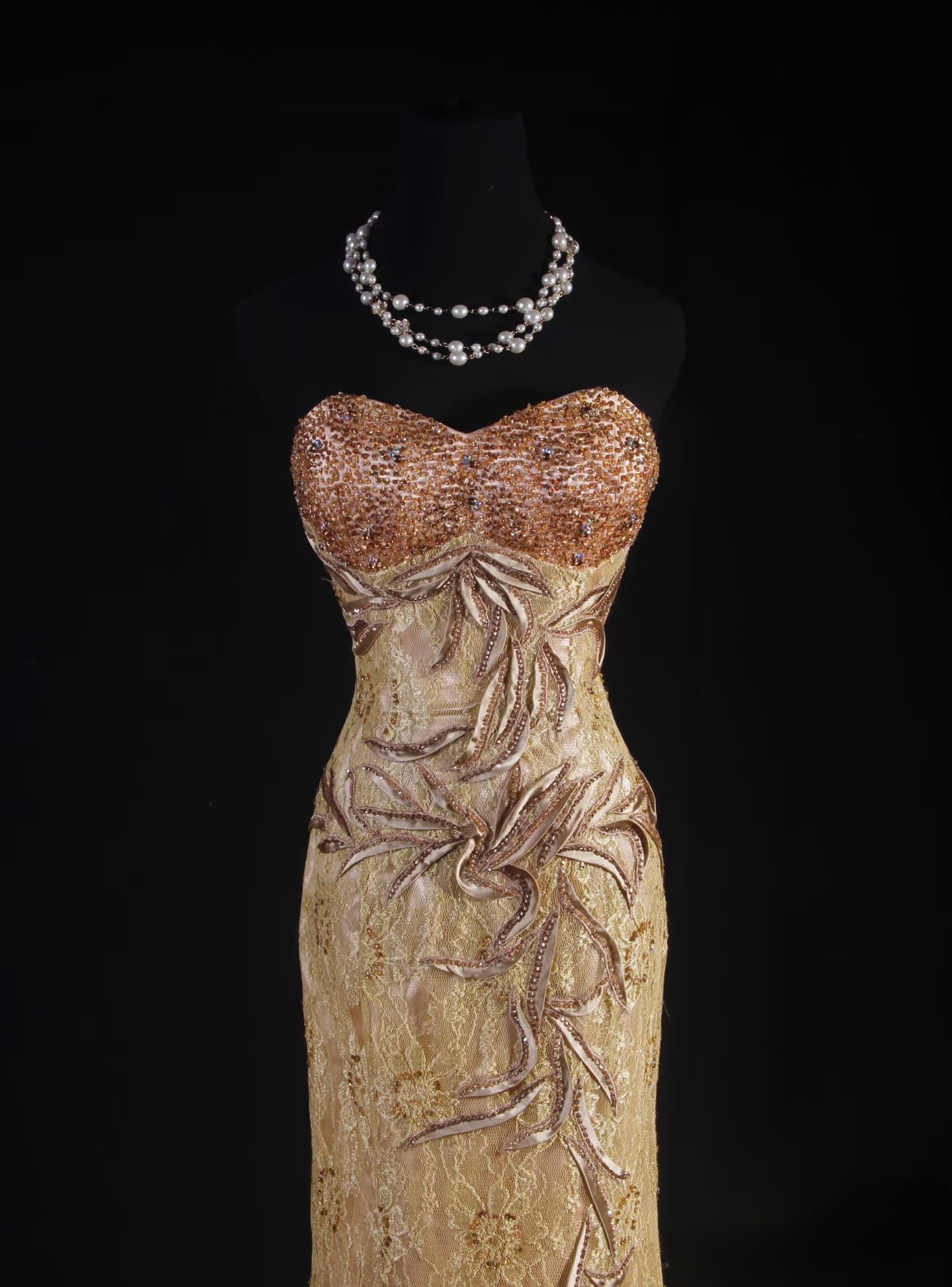 Retro-Abendkleider, Meerjungfrauen-Stil, herzförmiger Schnitt, goldene Spitze, Perlen, Vintage-Stil, lange Abendkleider, Partykleider AU004