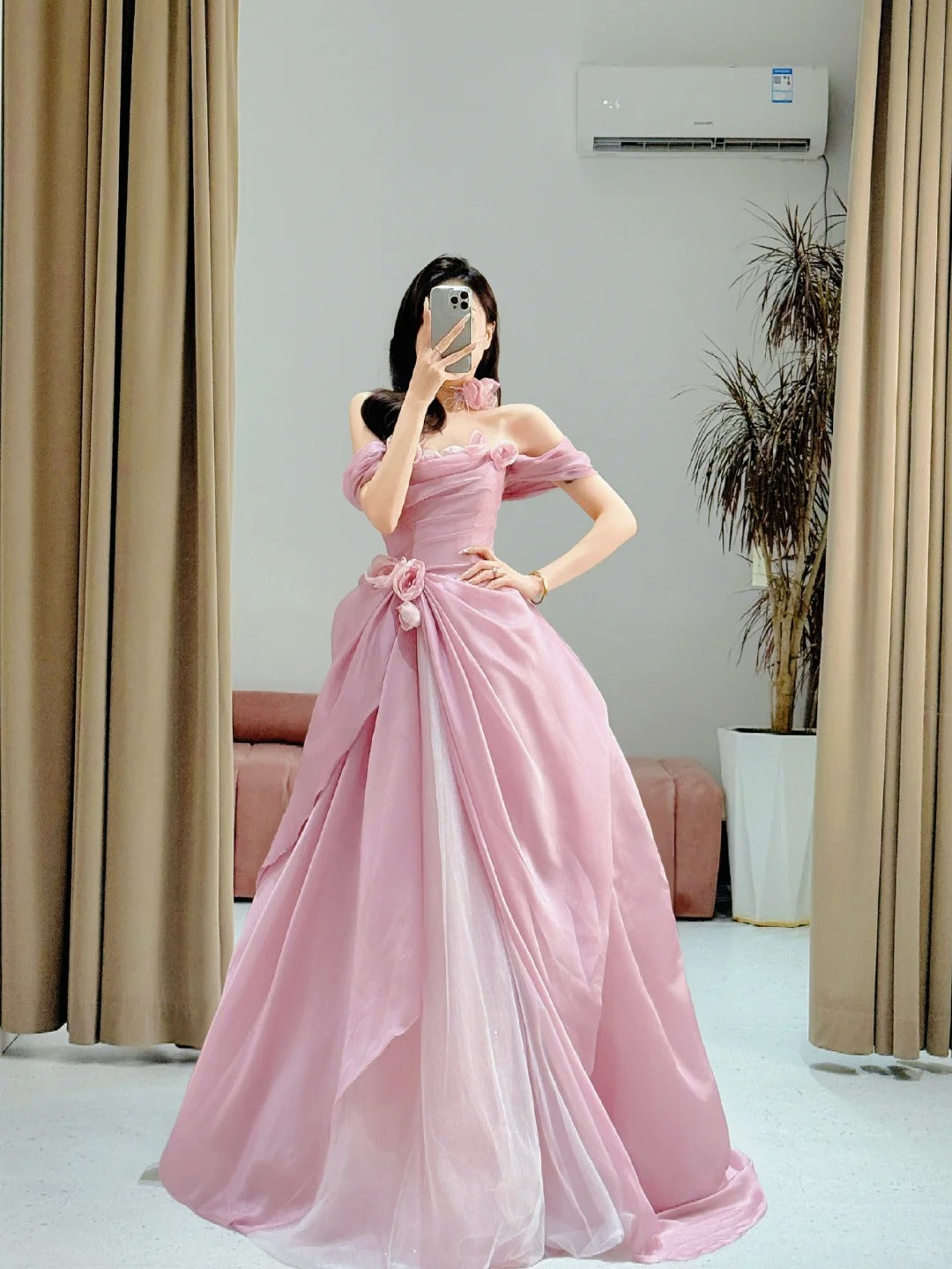 Hübsches Ballkleid Trägerlos Rosa Bodenlangen Tüll Blumen Ballkleider Abendkleid Geburtstag Outfits Abendkleid AU005