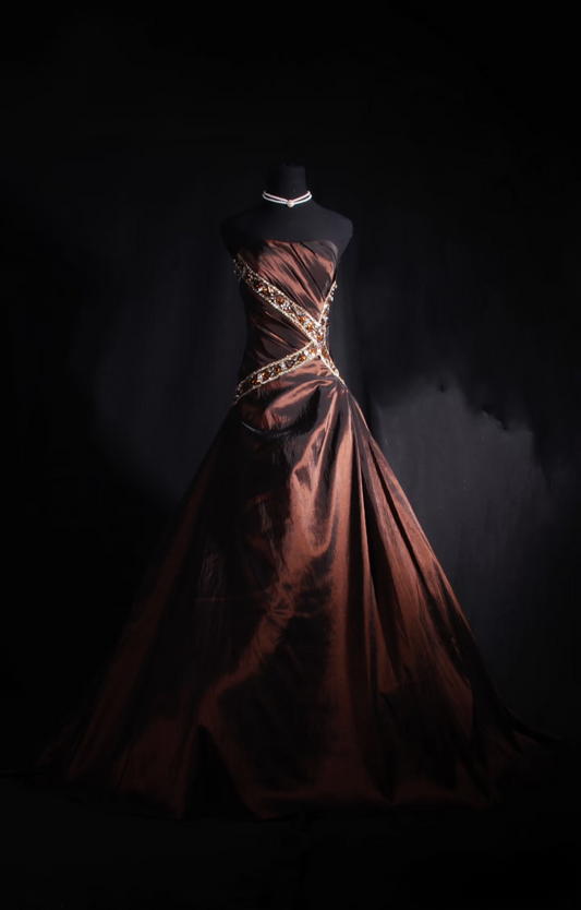 Vintage Ballkleid, trägerlos, braun, perlenbesetzt, Taft, inspiriert von den 80er Jahren, langes Abendkleid, Ballkleid, Partykleid, Abiballkleid AU039