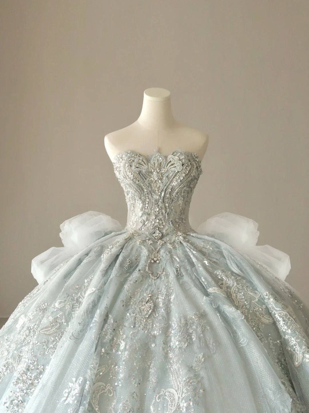 Princess Ball Gown Strapless With Ruffled Bow-knot Groom Bride Gown Bridal Dress Modest Wedding Dresses RB7678
