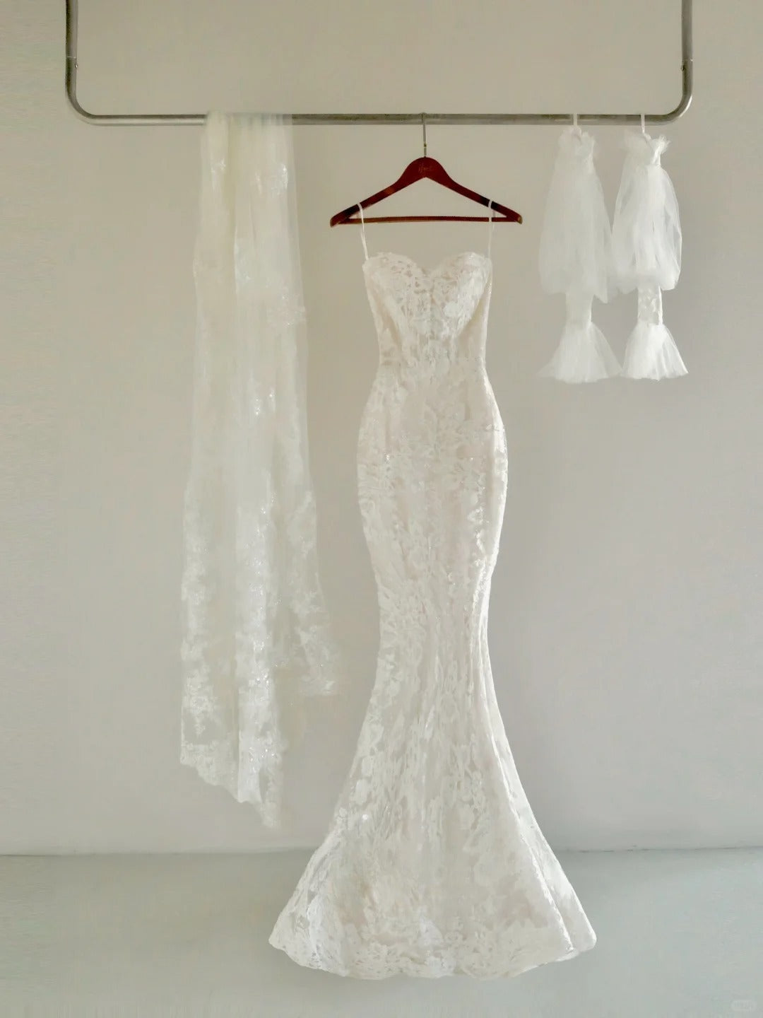 Modest Mermaid Sweetheart White Lace Groom Bride Gown Bridal Dress Modest Wedding Dresses RB7683
