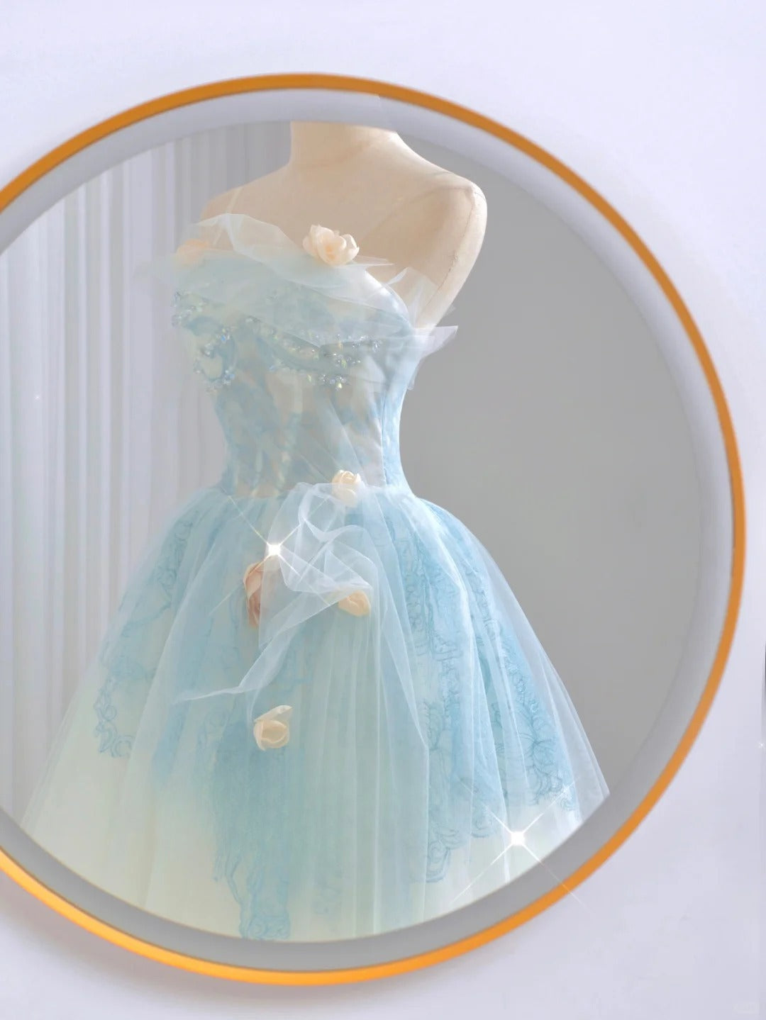 Einzigartiges Ballkleid trägerloses blaues Spitzen-Abschlussballkleid, langes Partykleid zum 20. Geburtstag, Outfits, formelles Kleid AU058