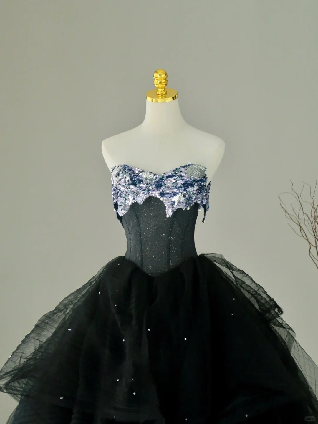 Bezauberndes Ballkleid mit Herzausschnitt, langes Tüllkleid mit Pailletten, AU061