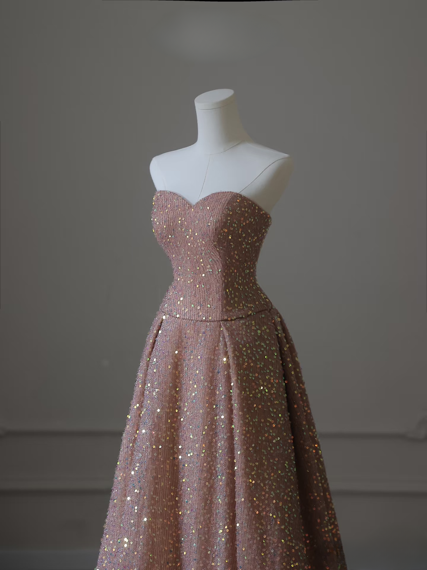 Elegant A Line Sweetheart Sequin Sleeveless Long Floor Length Prom Dress Inspiration Prom Dresses AU076
