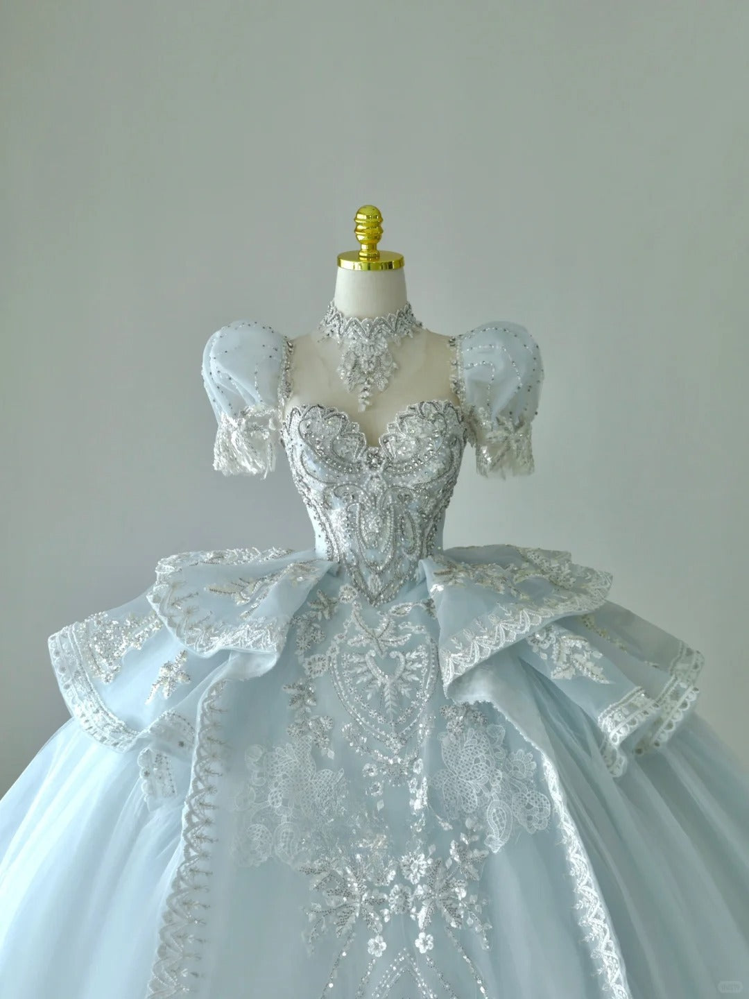 Princess Ball Gown Sweetheart Blue Tulle With Ruffled Puffy Sleeves Groom Bride Gown Bridal Dress Modest Wedding Dresses RB7688