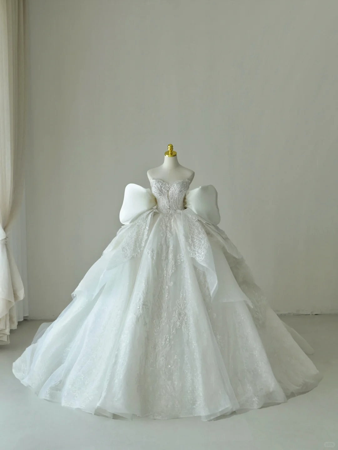 Princess Ball Gown Sweetheart White Tulle With Bow-knot Lace Groom Bride Gown Bridal Dress Modest Wedding Dresses RB7689