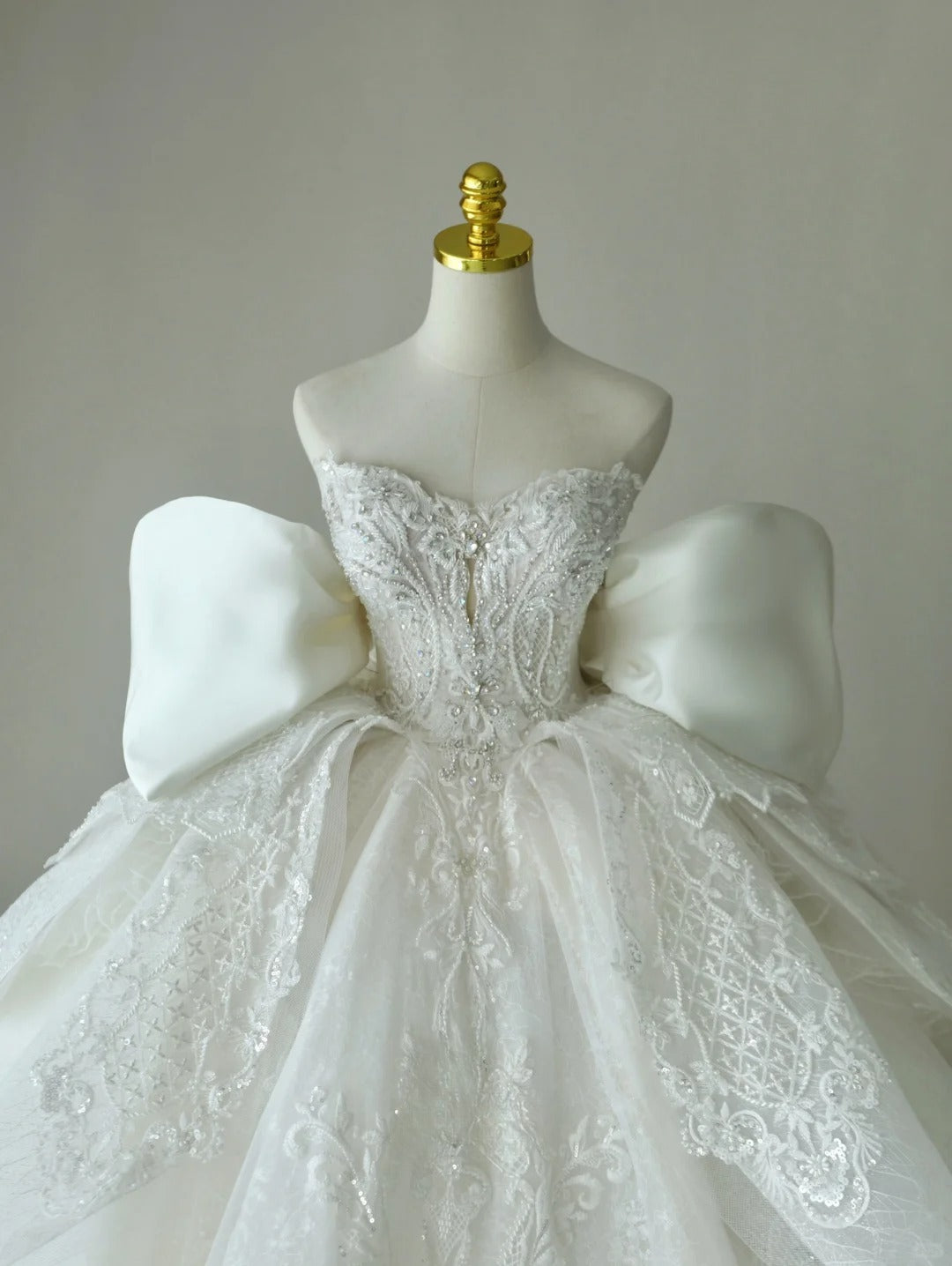 Princess Ball Gown Sweetheart White Tulle With Bow-knot Lace Groom Bride Gown Bridal Dress Modest Wedding Dresses RB7689
