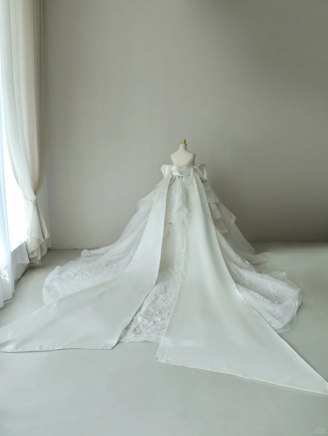 Princess Ball Gown Sweetheart White Tulle With Bow-knot Lace Groom Bride Gown Bridal Dress Modest Wedding Dresses RB7689