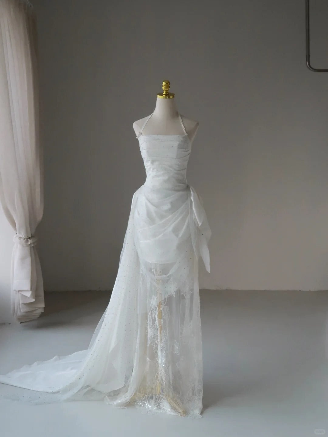 Sexy Mermaid Halter Tulle White Lace With Ruffled Groom Bride Gown Bridal Dress Modest Wedding Dresses RB7694