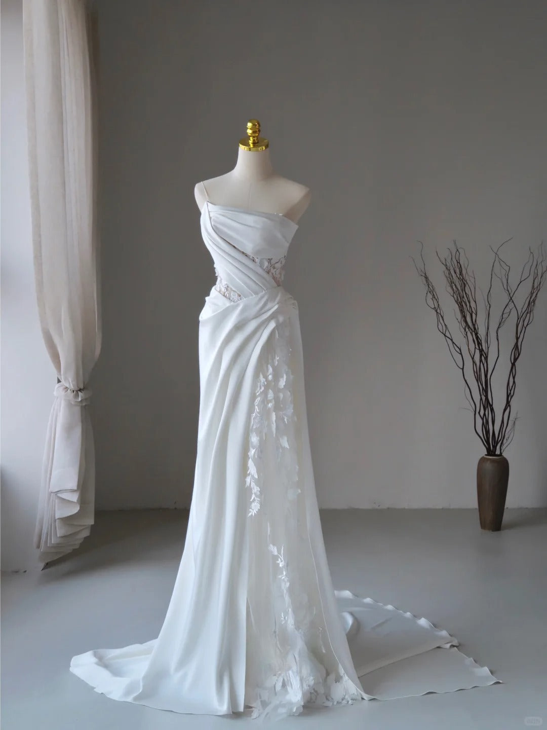 Sexy Mermaid One Shoulder Tulle White Lace With Ruffled Groom Bride Gown Bridal Dress Modest Wedding Dresses RB7696