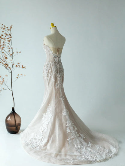 Charming Mermaid Spaghetti Strap Champagne With Lace Appliqued Groom Bride Gown Bridal Dress Modest Wedding Dresses RB7703