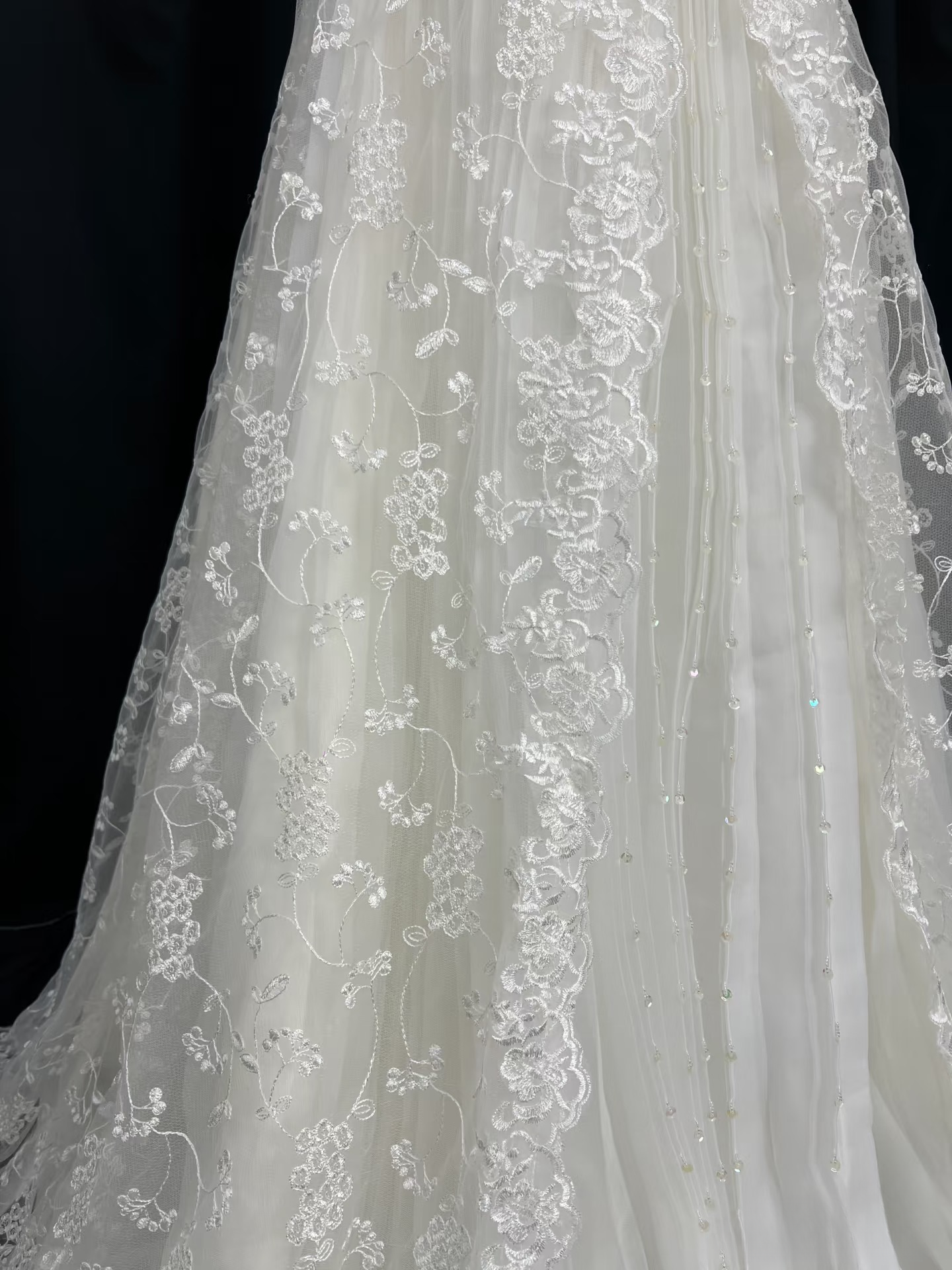 Retro A line Strapless Lace Style Long 60s Inspired Wedding Dress Bride Gowns Wedding Dresses AU109
