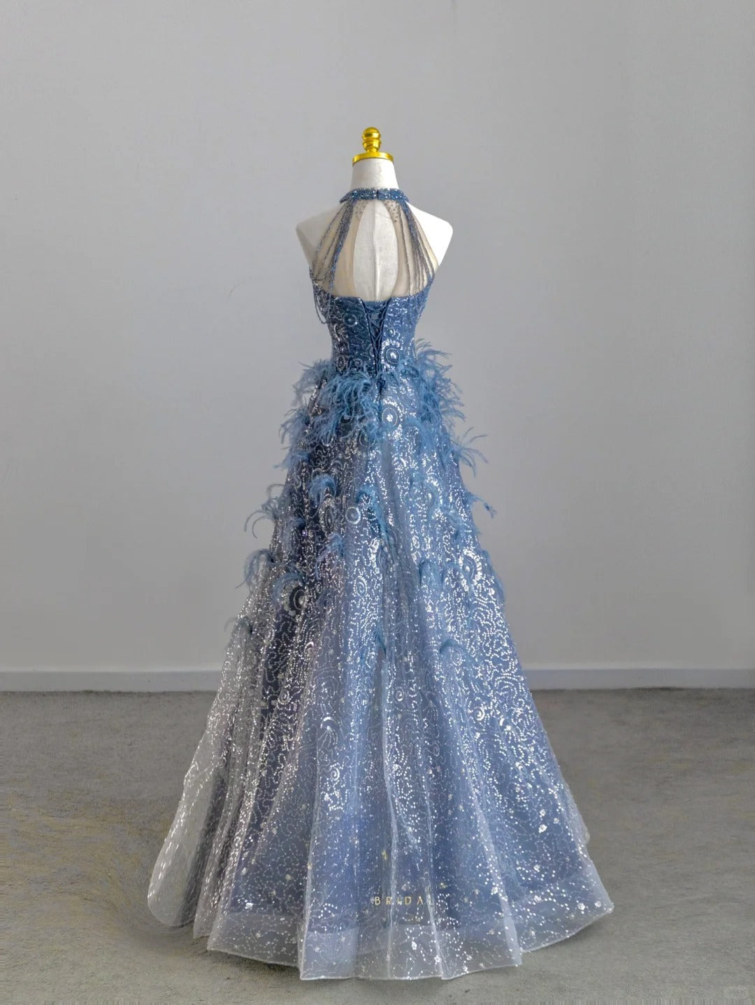 Pretty A Line Halter Blue With Feathers Sequined Prom Dresses Long Evening Party Formal Outfits RB6601