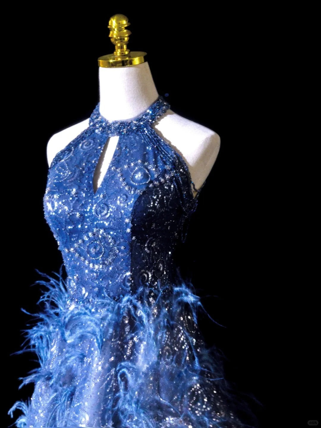 Glitter A Line Halter Blue With Feathers Sequined Prom Dresses Long Evening Party Formal Outfits RB6604