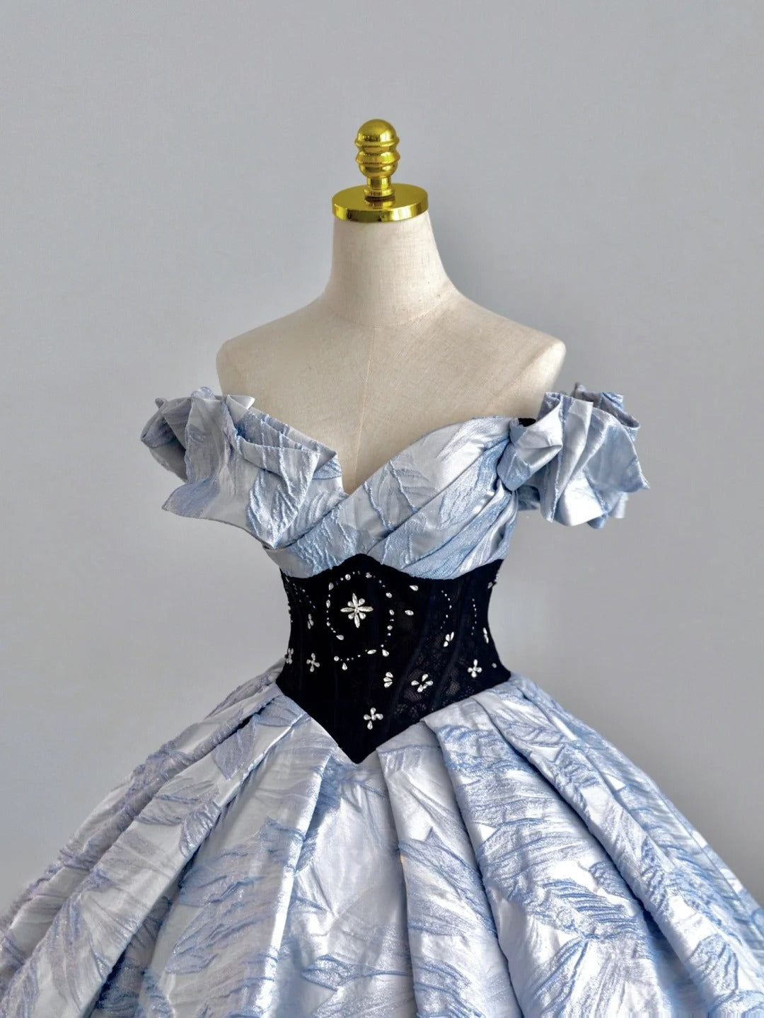 Modest Ball Gown Off The Shoulder Blue Satin Prom Dresses Sweet 16 Dress Long Evening Party Formal Outfits RB6606