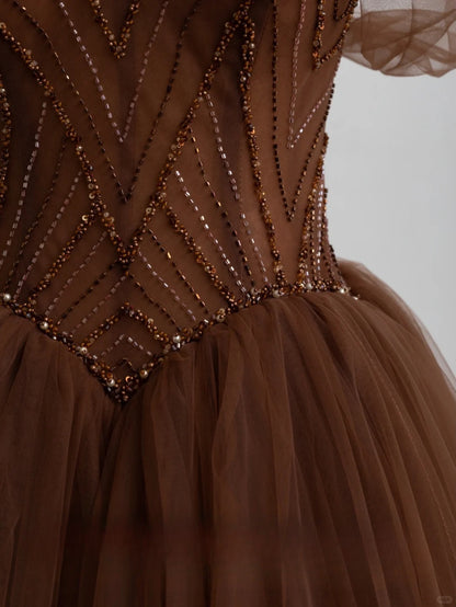 Robe de bal modeste en tulle marron à décolleté cœur, robe de soirée longue pour fête d'anniversaire de 16 ans, AU155