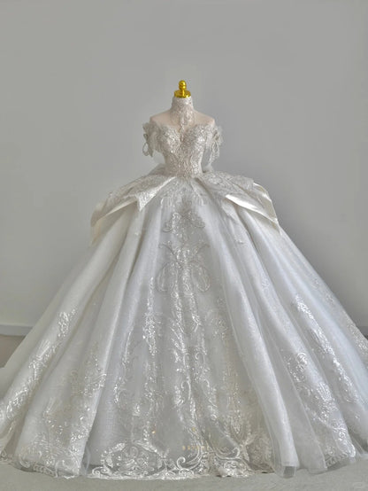 Beautiful Ball Gown Off The Shoulder Lace White With Beading Appliqued Groom Bride Gown Bridal Dress Modest Wedding Dresses RB7718