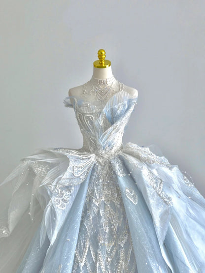 Beautiful Ball Gown Strapless Lace Light Sky Blue With Long Strain Beading Corset Fitted Back Groom Bride Gown Bridal Dress Modest Wedding Dresses RB7721