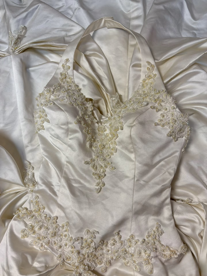Retro Ball Gown Halter Neckline 60s White Fitted Corset Bride Gown Long Wedding Dresses AU188