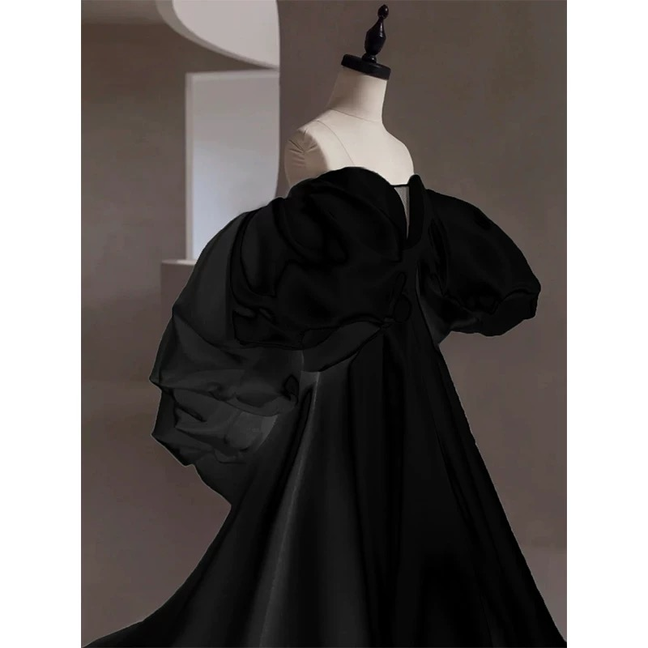 Charming Ball Gown Sweetheart Black Satin Prom Dresses Inspiration Prom Dress Princess Graduation Dress AU219