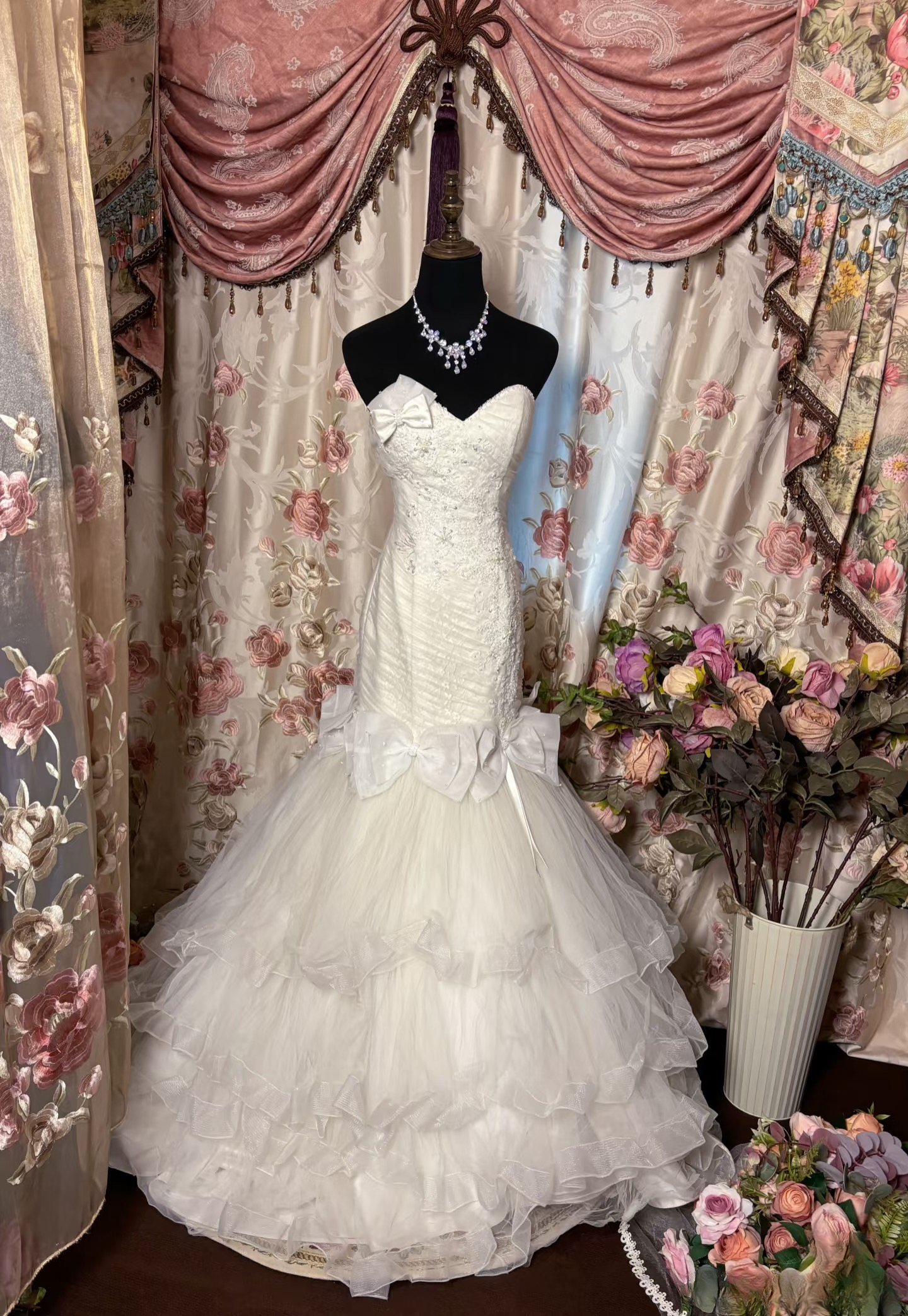 Retro Mermaid Sweetheart Neckline 60s White Fitted Corset Bride Gown Long Wedding Dresses AU229
