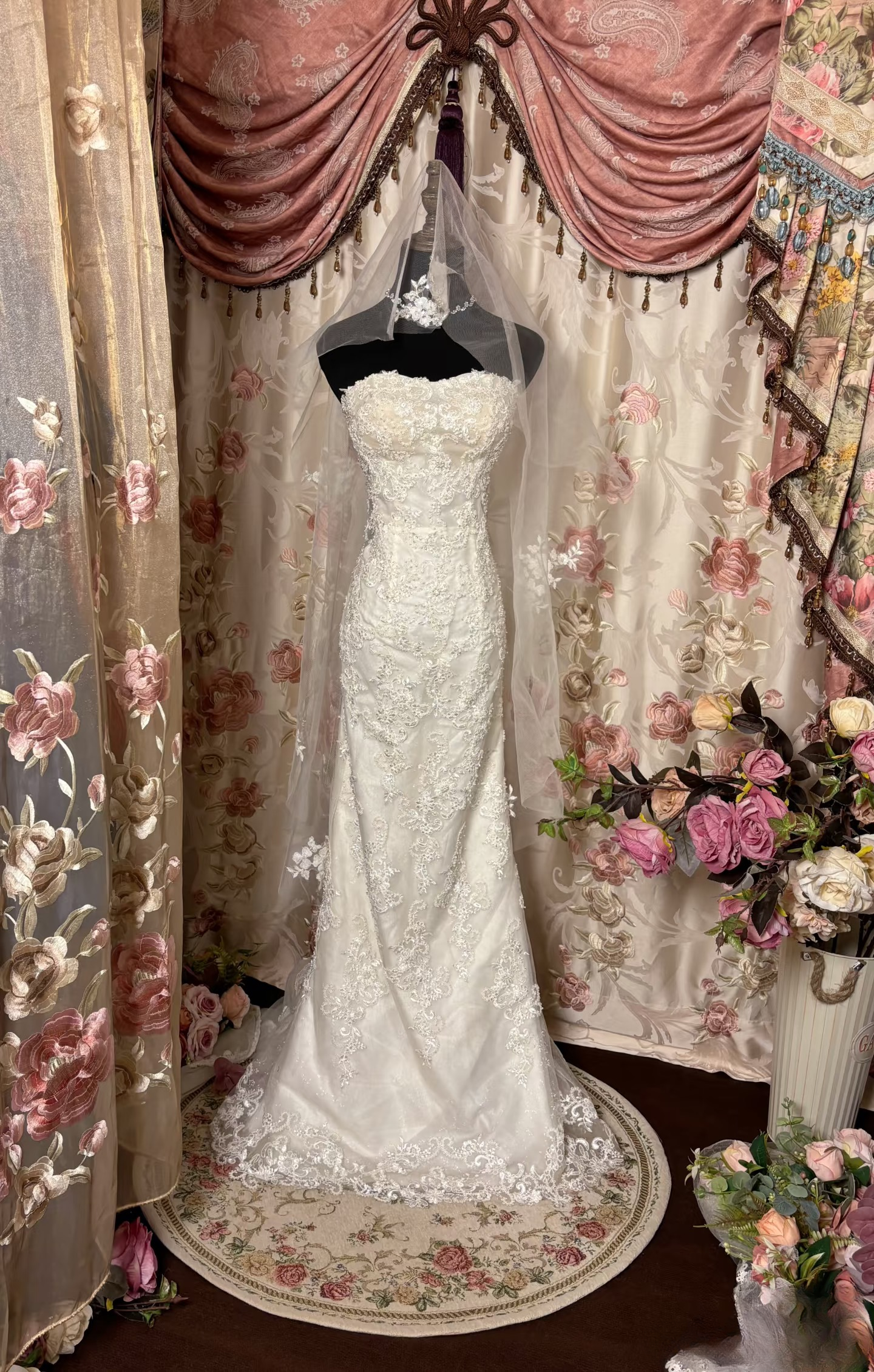 Retro Mermaid Sweetheart Neckline 1960s White Fitted Corset Bride Gown Long Lace Wedding Dresses AU232