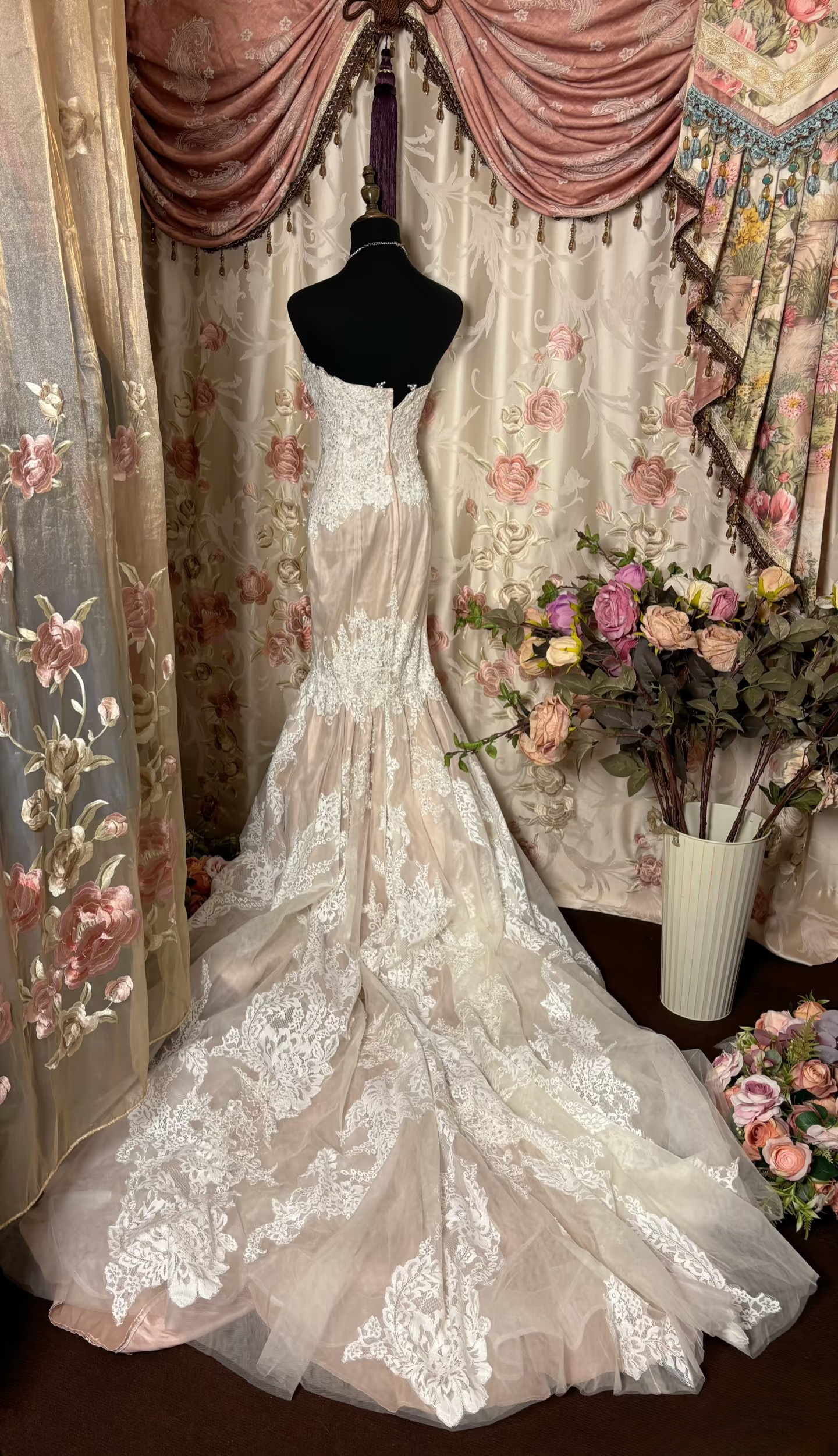 Retro Mermaid Sweetheart Champagne 1960s White Fitted Corset Bride Gown Long Lace Wedding Dresses AU233