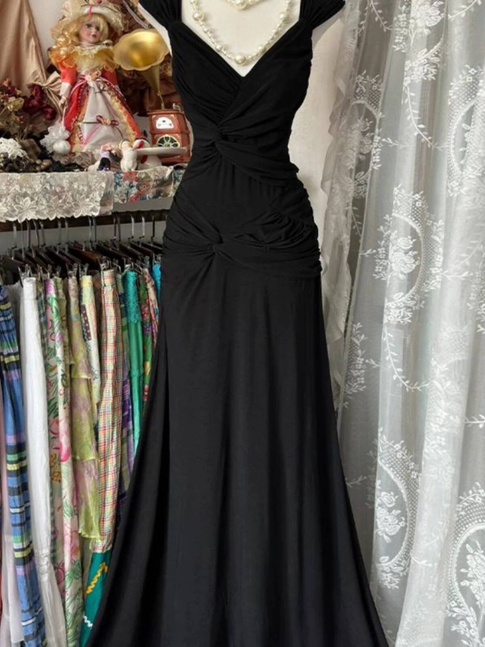 Vintage Mermaid V Neck Black Long Satin Prom Dress Inspiration Party Formal Gown Prom Dresses AU329
