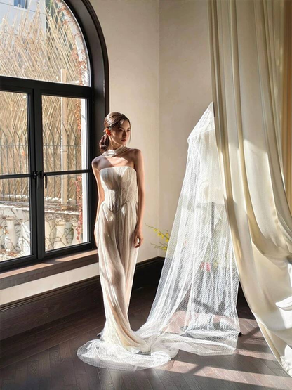 Vintage A Line Strapless Lace White Wedding Gown Long Fairytale Bride Gown Wedding Dresses AU365