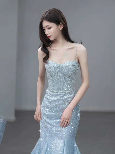 Bescheidene Meerjungfrau Spaghettiträger Hellhimmelblau Ballkleider Pailletten Partykleid Geburtstagsoutfits Abschlusskleid AU400