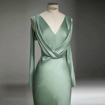 Bescheidene Meerjungfrau mit V-Ausschnitt, Salbeigrün, Satin, Ballkleider, Pailletten, Partykleid, Geburtstags-Outfits, Abschlusskleid AU405