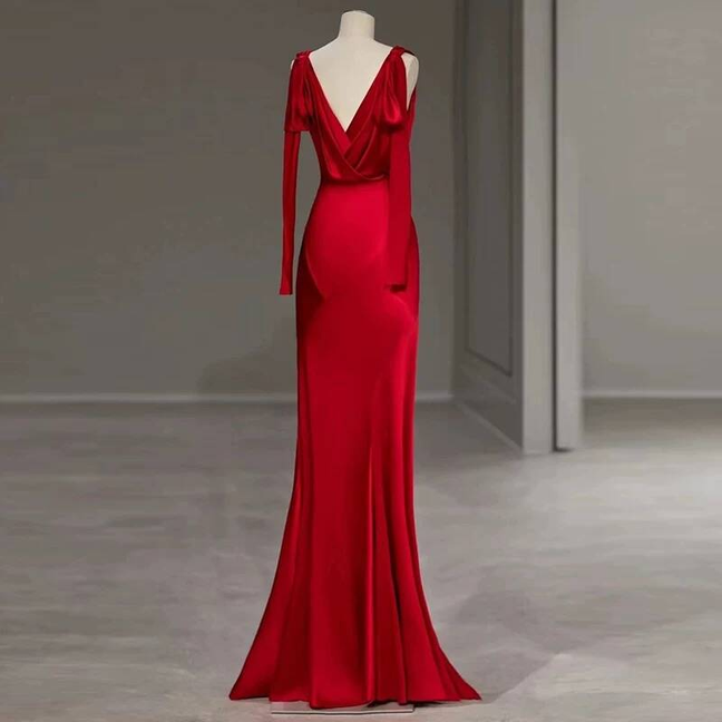 Robe de bal sirène simple en satin rouge à col en V, tenue de soirée, d'anniversaire, de remise de diplôme, AU406