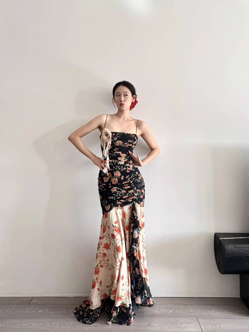 Vintage Mermaid Spaghetti Straps Floral Long Prom Dresses Party Dress 16th Birthday Outfits Senior Graduation Dress AU472