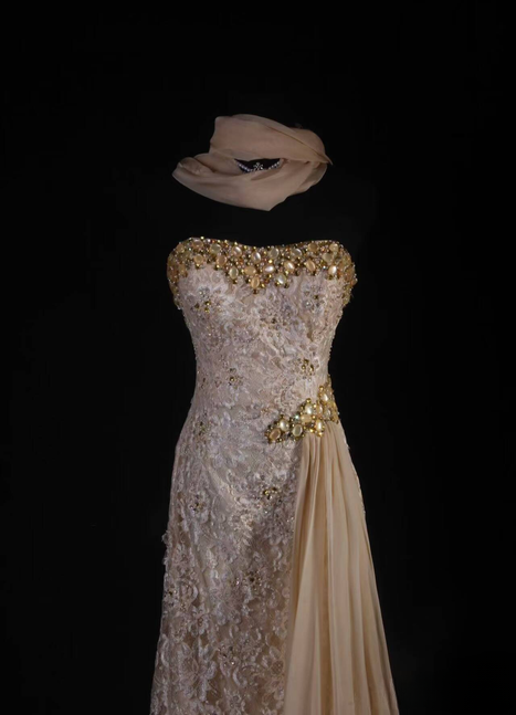 Vintage Prom Dresses 90s Mermaid Sweetheart Lace Gold Beads Long Party Dress Inspiration Senior Dance Graduation Dresses AU560