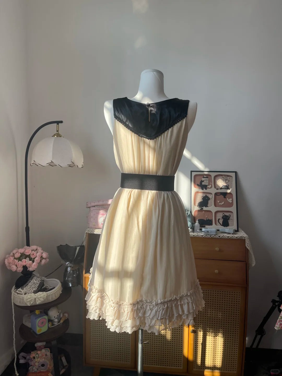Vintage A Line Square Neck Champagne Chiffon With Flowers 16th Birthday Homecoming Dress Graduation Outfits RB6800