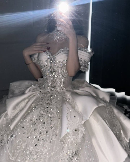 Robe de mariée longue en tulle, épaules dénudées, paillettes et dentelle, style féerique, manches courtes, B42