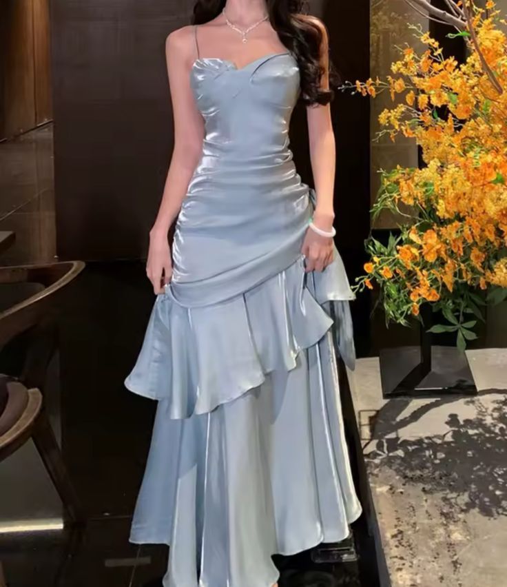 Sexy Mermaid Spaghetti Straps Light Sky Blue Long Prom Dresses Party Dress Princess Graduation Dress B487