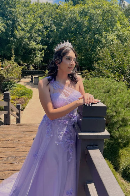 Charming Ball Gown One Shoulder Lilac Tulle Lace Prom Dresses Inspiration Prom Dress Princess Graduation Dress B541