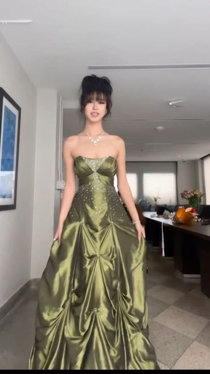 Vintage Ball Gown Strapless Olive Green Satin Taffeta 90s Prom Dresses Inspiration Party Dress Princess Graduation Dress B627