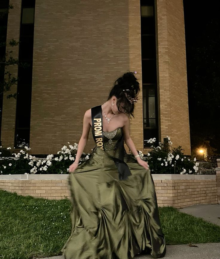 Vintage Ball Gown Strapless Olive Green Satin Taffeta 90s Prom Dresses Inspiration Party Dress Princess Graduation Dress B627