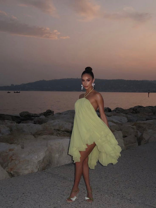 Süße A-Linie Neckholder Gelb Chiffon Kurzes Kleid zum 25. Geburtstag Homecoming Kleider Cocktail-Outfits B674