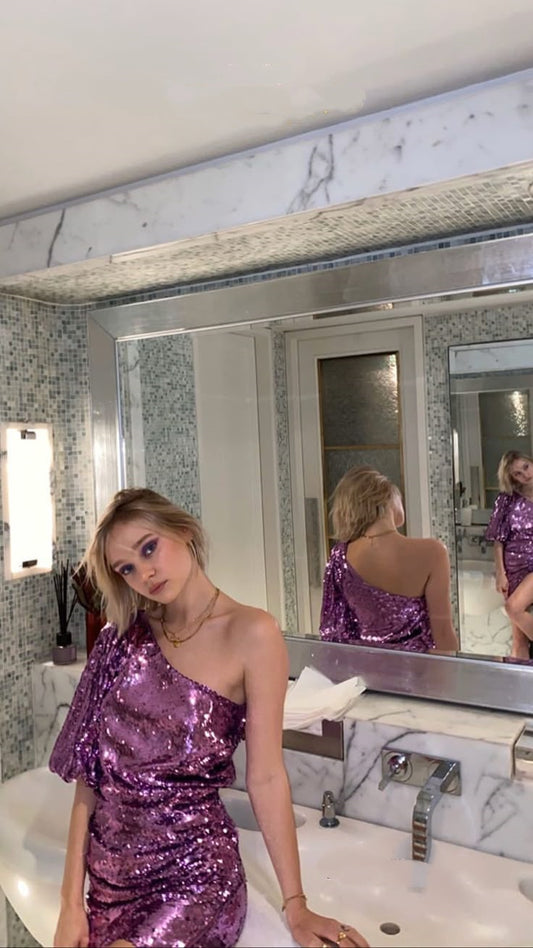 Sexy Etuikleid mit einer Schulter und Pailletten in Grape-Optik, kurzes Kleid zum 16. Geburtstag, für die Mittelschule, Heimkehrkleider, Cocktailkleid B687