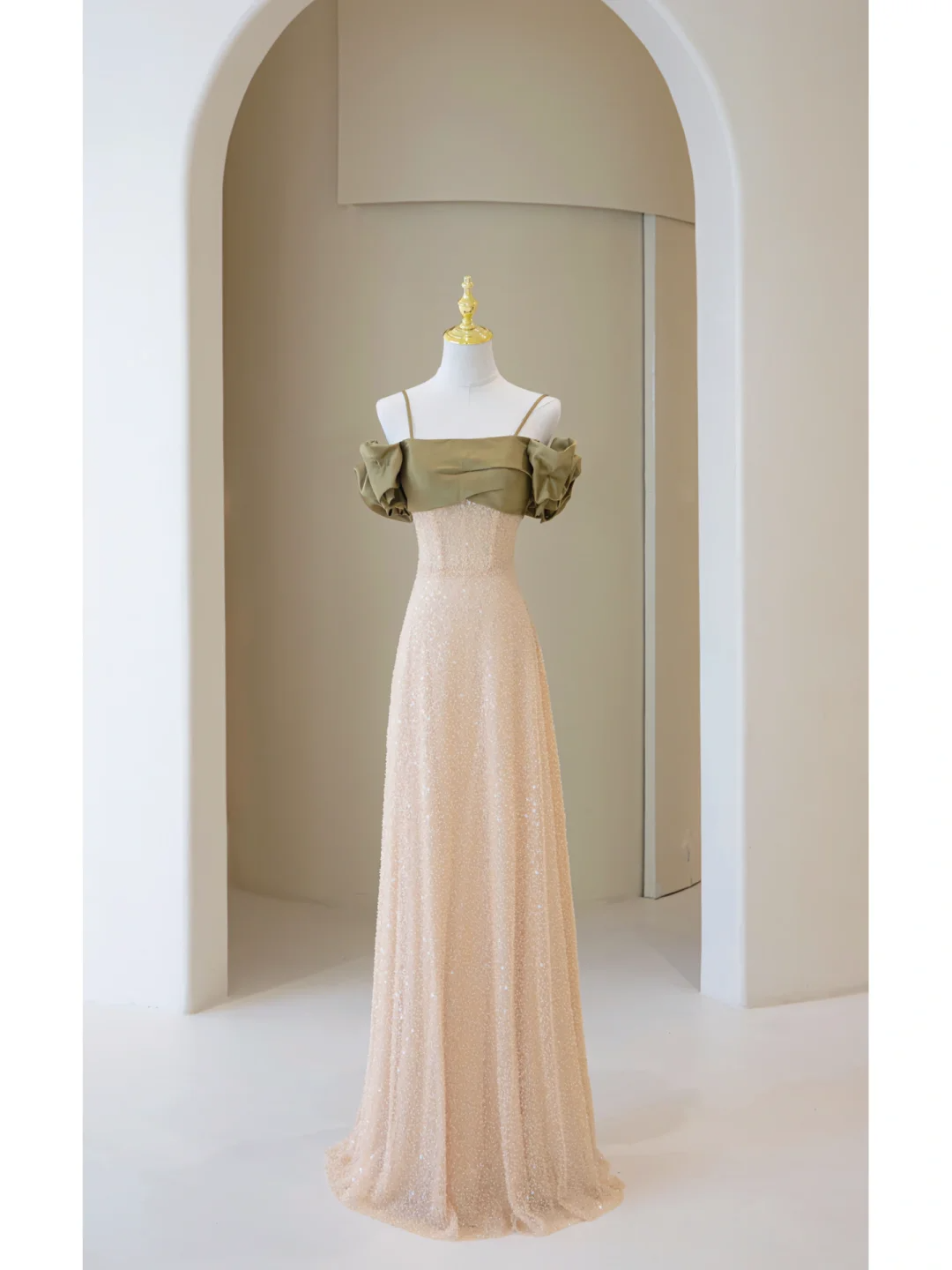 Robe de bal rose à sequins élégante, coupe trapèze, bretelles spaghetti, robe de soirée charmante, robe d'invitée de mariage tendance AB1022