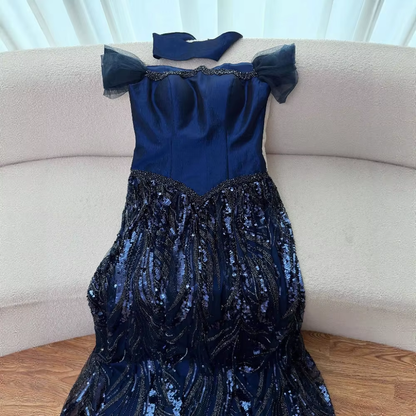 Maßgeschneidertes Abendkleid in Marineblau, Luxuskleid Sharon Happy, AB1049