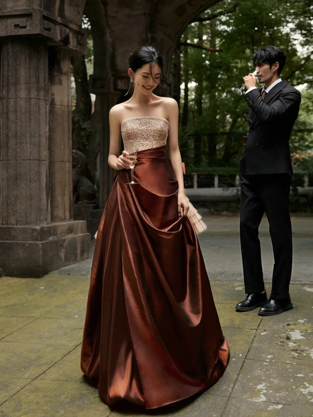 Robe de bal sobre sans bretelles, haut champagne à perles, jupe marron, robe de soirée longue, robe de bal longue, robe de soirée formelle N272