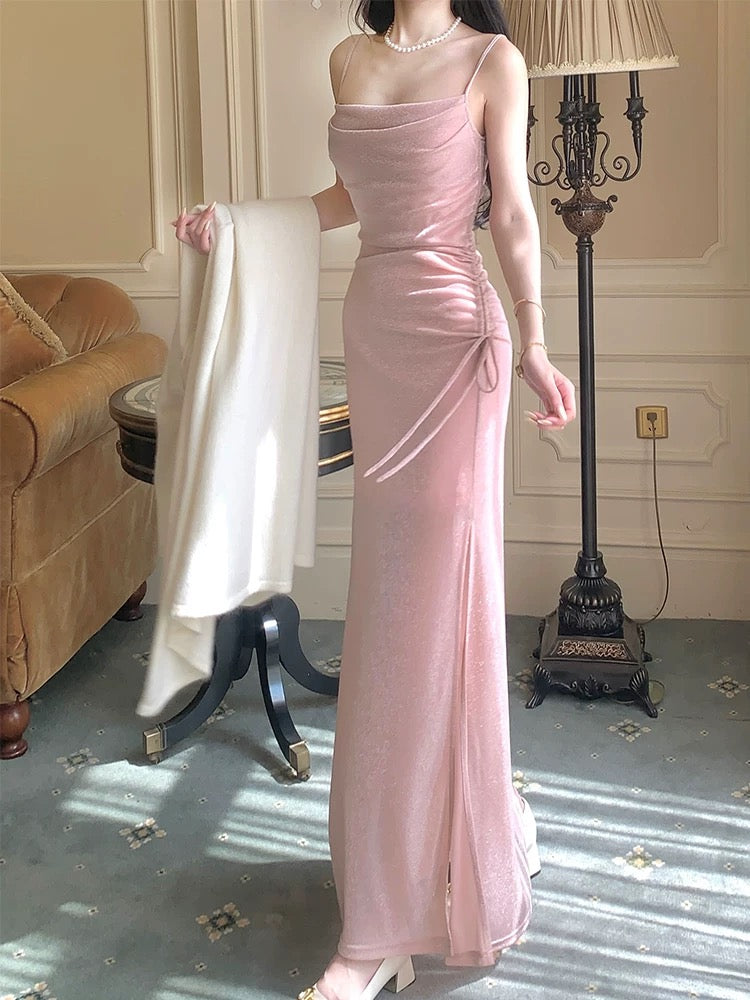 Robe de soirée sirène modeste à fines bretelles et sequins roses fendue, idéale pour les lycéennes et les jeunes filles en fin d'année (N016)